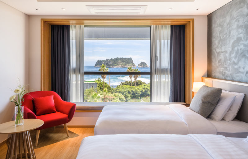 [1층 가든뷰] 디럭스 트윈 가든(신관)